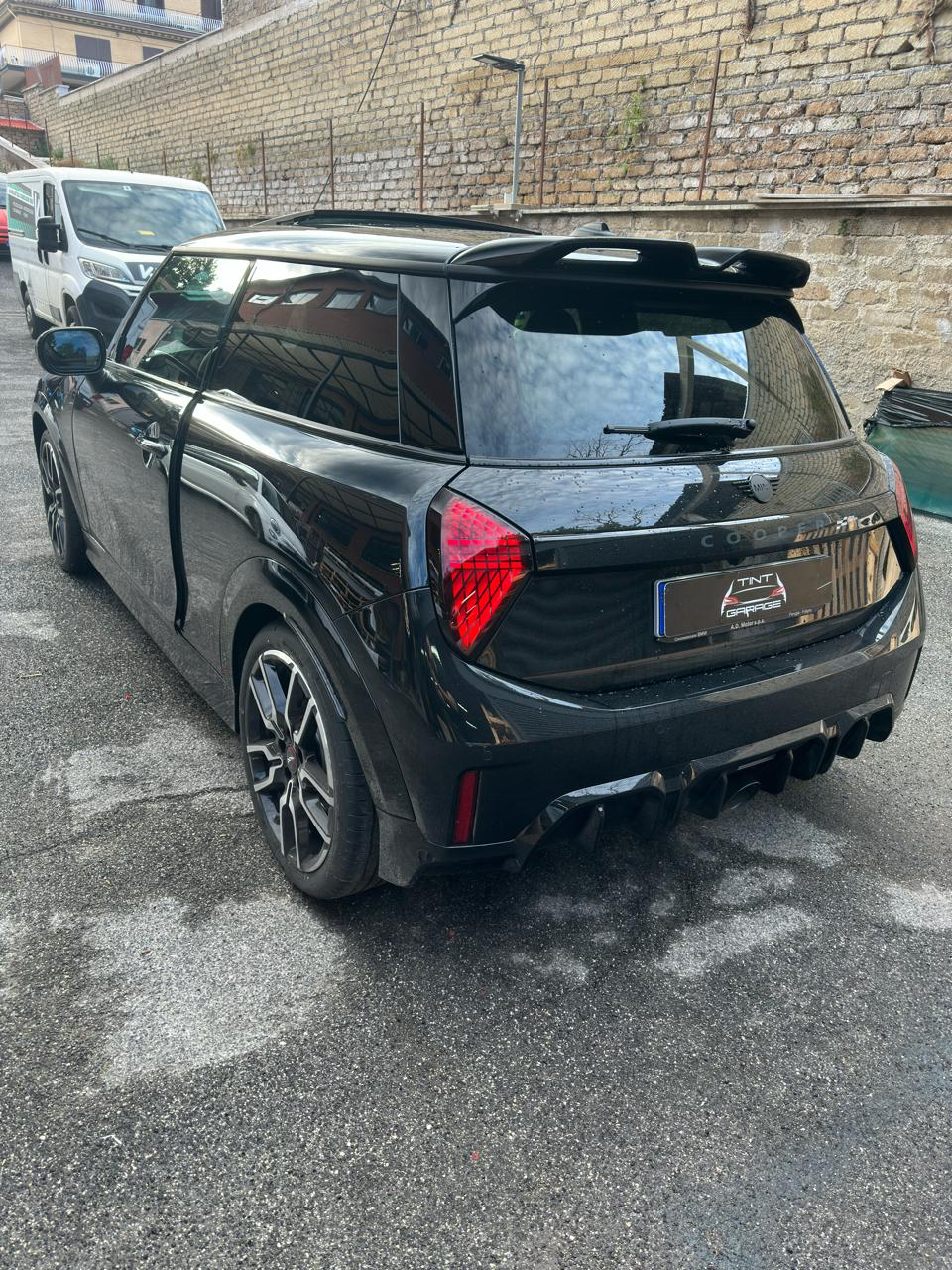 Mini Cooper S con pellicole oscuranti installate a Roma